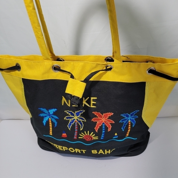 Island Bahama Dreams NIKE FREEPORT BAHAMAS Black/Yellow Canvas Tote Bag Size L - Picture 1 of 11